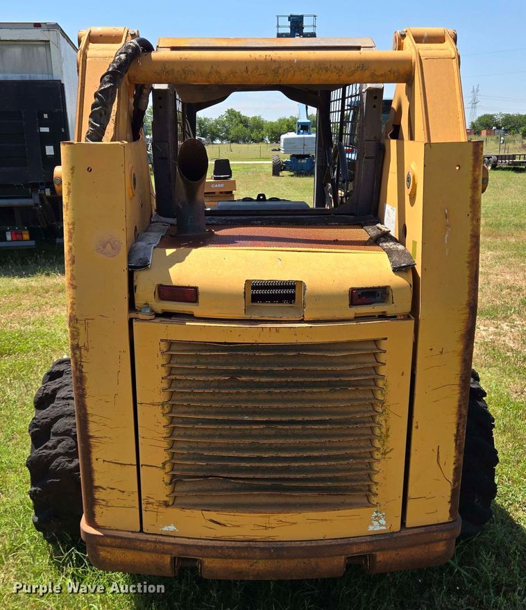 image for item DT4880 2001 Case 85XT skid steer loader