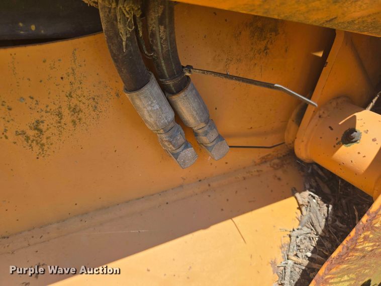 image for item DT4880 2001 Case 85XT skid steer loader