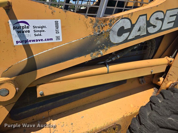 image for item DT4880 2001 Case 85XT skid steer loader