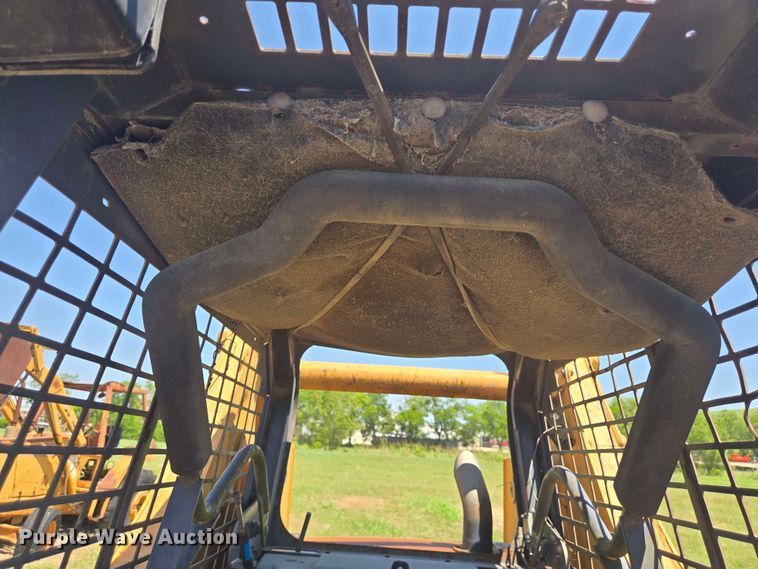 image for item DT4880 2001 Case 85XT skid steer loader