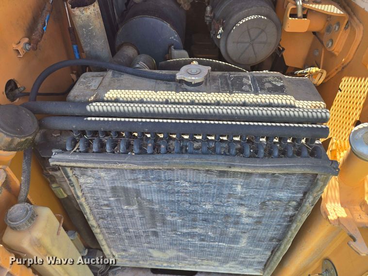 image for item DT4880 2001 Case 85XT skid steer loader