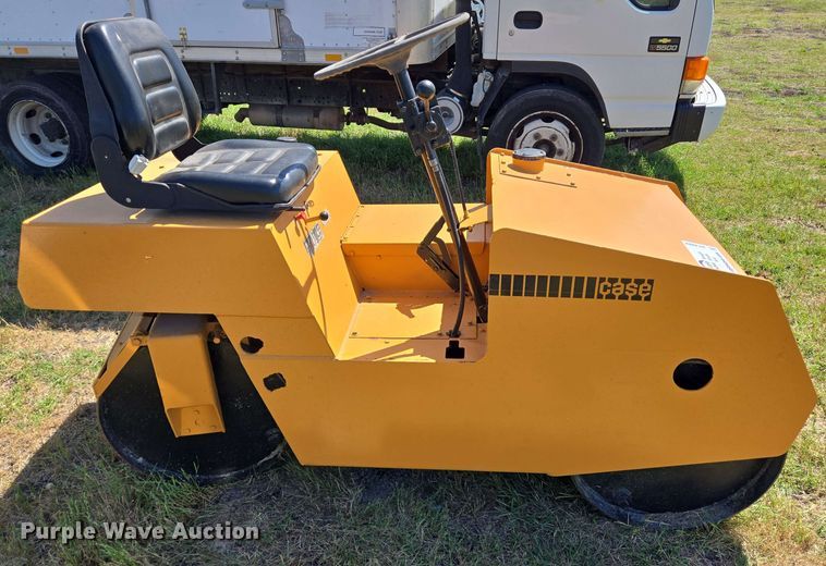 image for item DT4882 Case W-110 double drum roller