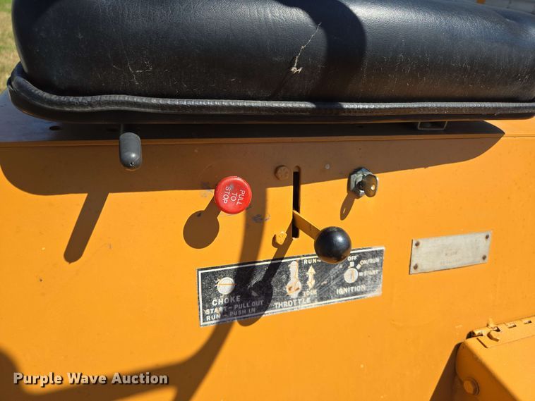 image for item DT4882 Case W-110 double drum roller