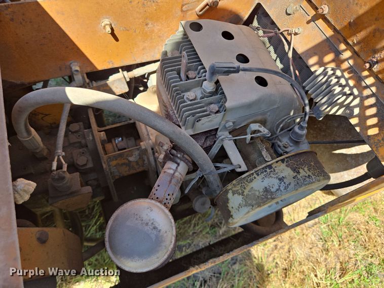 image for item DT4882 Case W-110 double drum roller