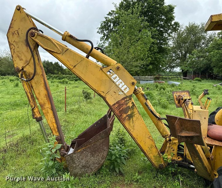 image for item DT6625 Ford 4500 backhoe