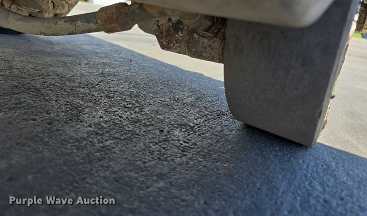 image for item DT6851 2016 Husqvarna FS7000D concrete saw