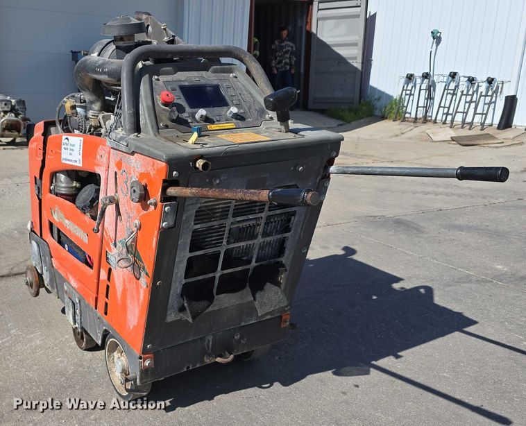 image for item DT6852 2016 Husqvarna FS5000D concrete saw