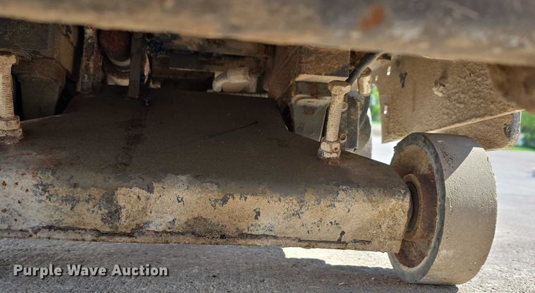 image for item DT6852 2016 Husqvarna FS5000D concrete saw