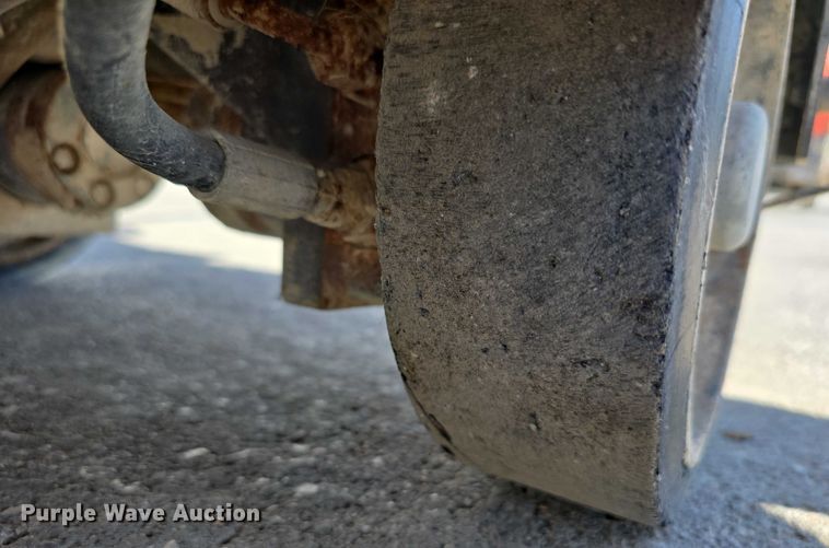 image for item DT6852 2016 Husqvarna FS5000D concrete saw