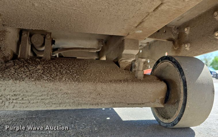 image for item DT6853 2019 Husqvarna FS7000D concrete saw