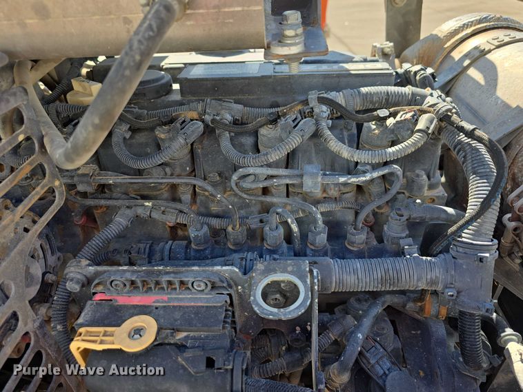 image for item DT6853 2019 Husqvarna FS7000D concrete saw