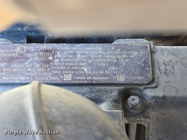 image for item DT6853 2019 Husqvarna FS7000D concrete saw