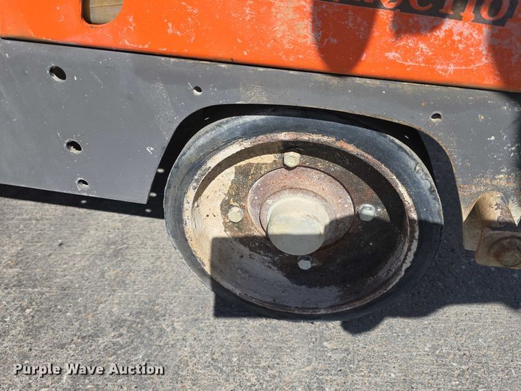 image for item DT6853 2019 Husqvarna FS7000D concrete saw