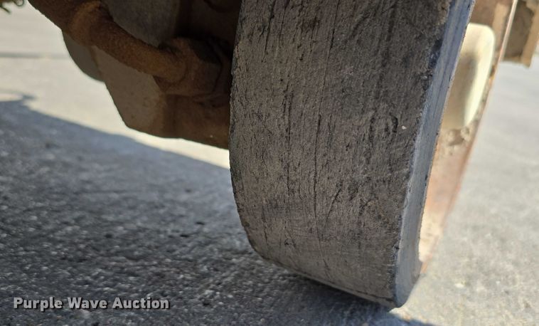 image for item DT6853 2019 Husqvarna FS7000D concrete saw