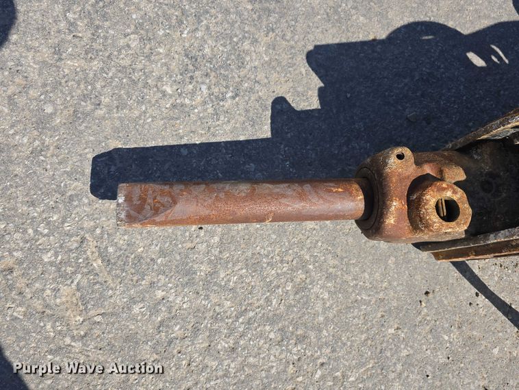 image for item DT6854 Huskie HH 500-2 skid steer breaker