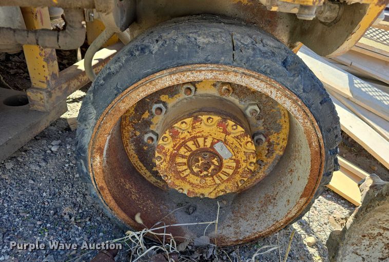 image for item DT6855 (2) Caterpillar PR-105 cold planers