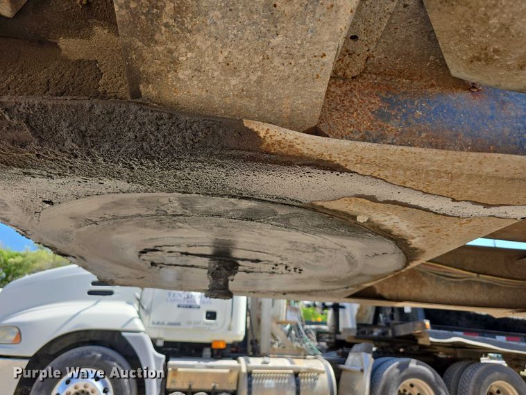 image for item DT6856 1997 Circle R Inc. 34HSD side dump trailer