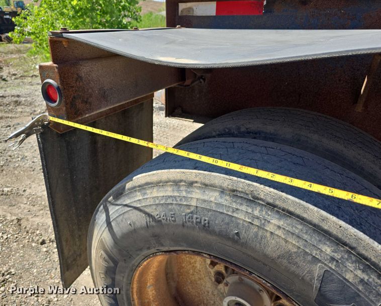 image for item DT6856 1997 Circle R Inc. 34HSD side dump trailer