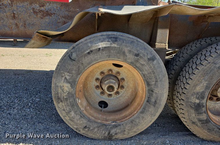 image for item DT6856 1997 Circle R Inc. 34HSD side dump trailer