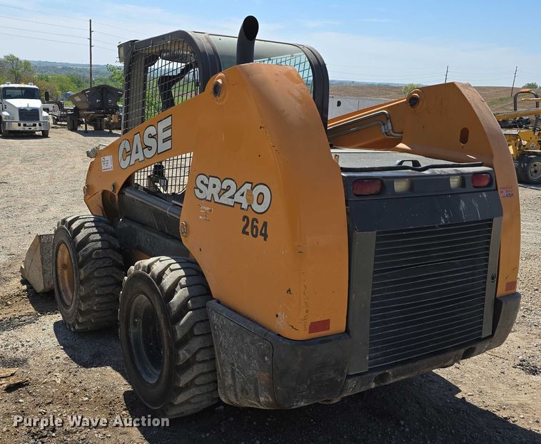 image for item DT6857 2018 Case SR240 skid steer loader