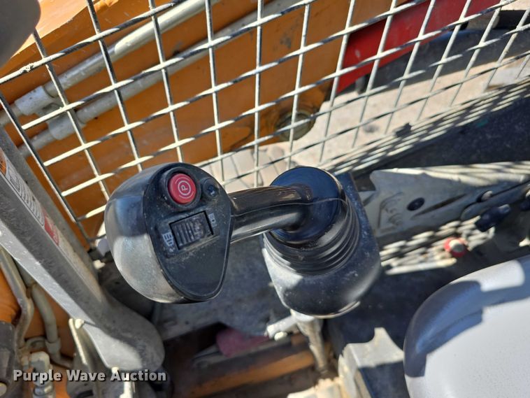 image for item DT6857 2018 Case SR240 skid steer loader