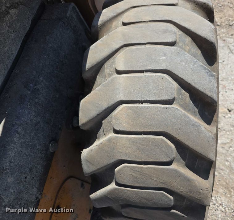 image for item DT6857 2018 Case SR240 skid steer loader