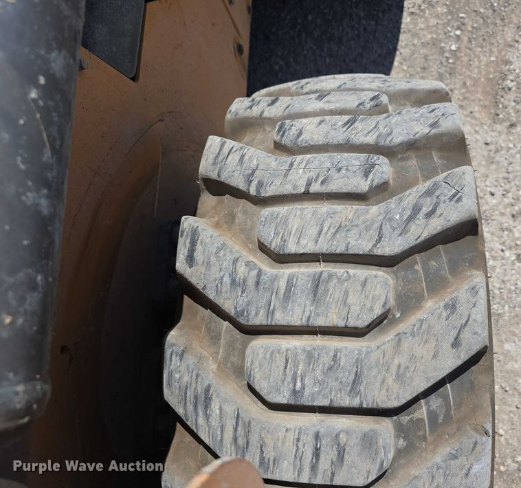 image for item DT6857 2018 Case SR240 skid steer loader