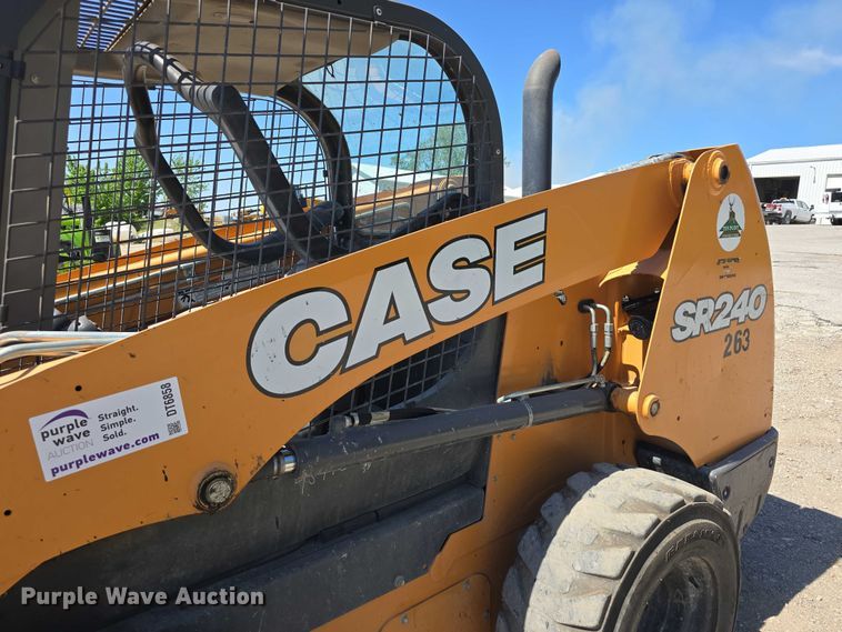 image for item DT6858 2018 Case SR240 skid steer loader