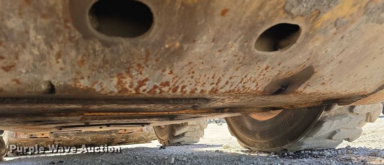 image for item DT6858 2018 Case SR240 skid steer loader