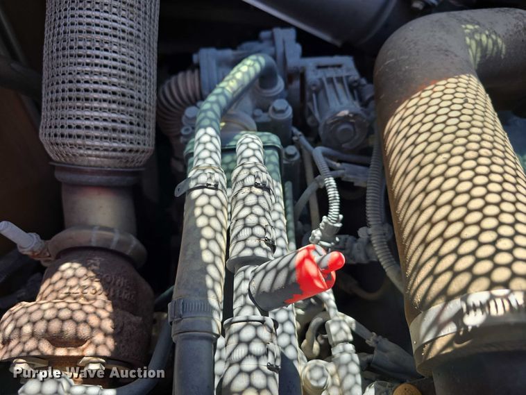 image for item DT6858 2018 Case SR240 skid steer loader