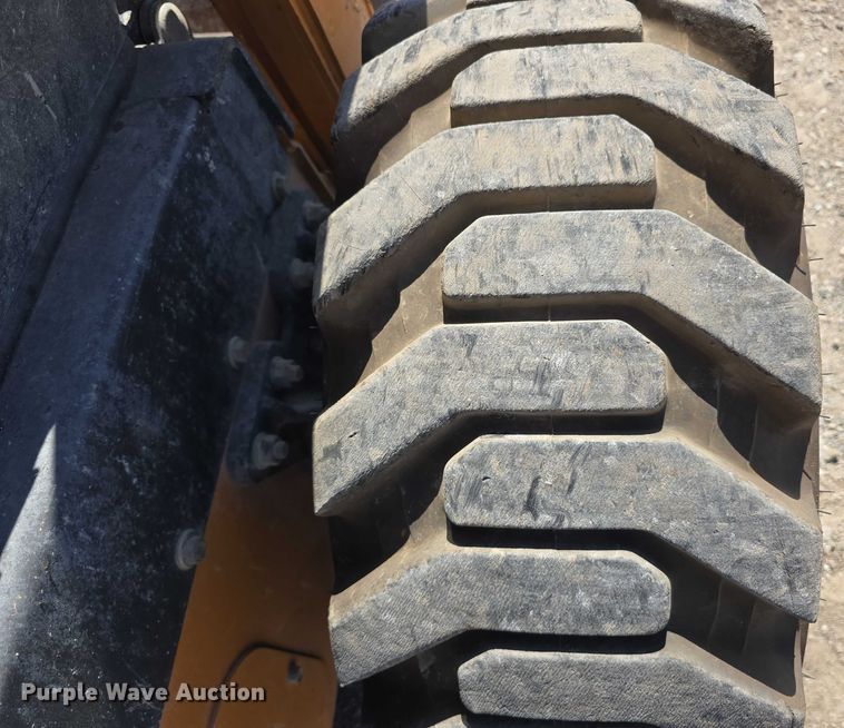 image for item DT6858 2018 Case SR240 skid steer loader