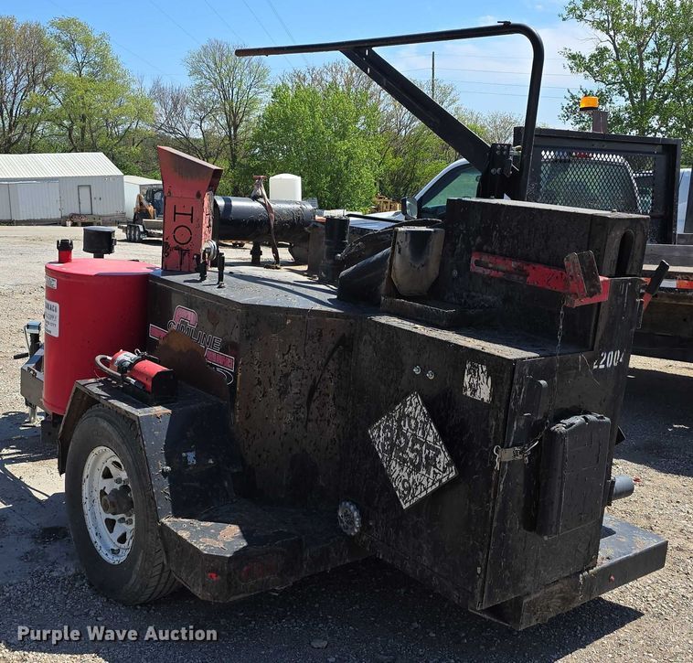 image for item DT6861 2013 Cimline 150 Gen 4 melter applicator