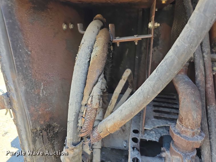 image for item DT6861 2013 Cimline 150 Gen 4 melter applicator