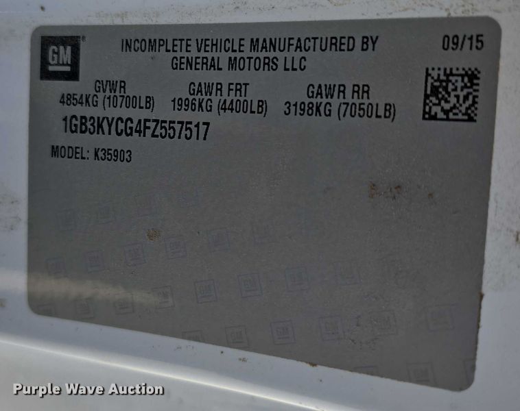 image for item DT6865 2015 Chevrolet Silverado 3500HD  utility bed pickup truck