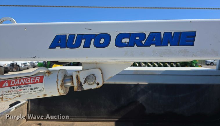 image for item DT6866 2008 Chevrolet Silverado 3500HD utility bed pickup truck