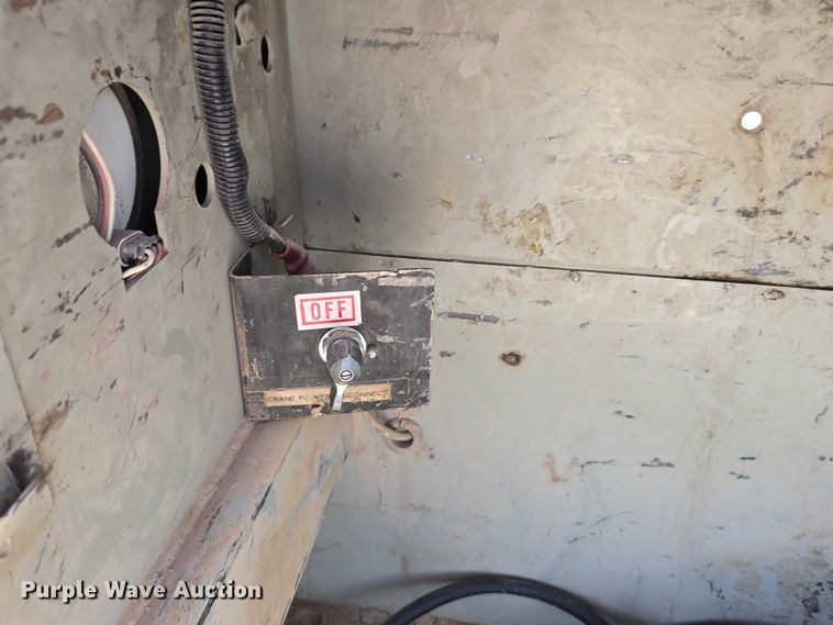 image for item DT6866 2008 Chevrolet Silverado 3500HD utility bed pickup truck