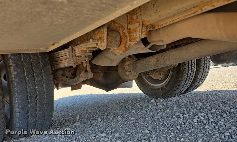 image for item DT6866 2008 Chevrolet Silverado 3500HD utility bed pickup truck