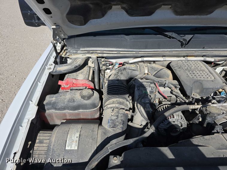 image for item DT6866 2008 Chevrolet Silverado 3500HD utility bed pickup truck