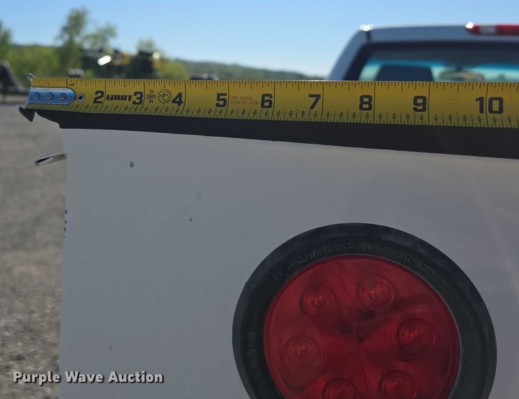 image for item DT6867 2012 Chevrolet Silverado 2500HD utility bed pickup truck