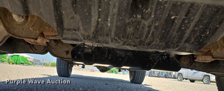 image for item DT6867 2012 Chevrolet Silverado 2500HD utility bed pickup truck