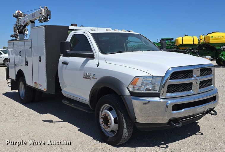 image for item DT6869 2015 Dodge  Ram 5500 utility / service truck