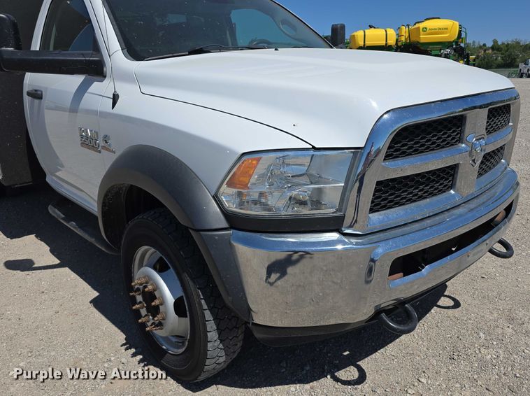 image for item DT6869 2015 Dodge  Ram 5500 utility / service truck