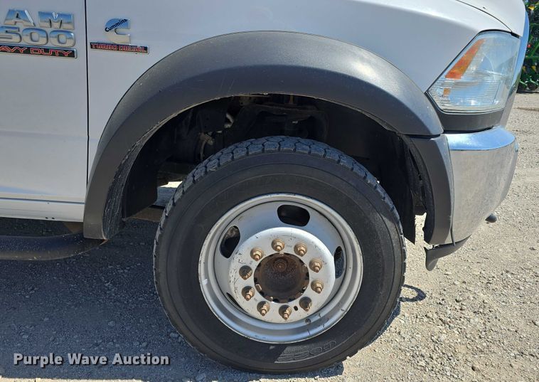 image for item DT6869 2015 Dodge  Ram 5500 utility / service truck