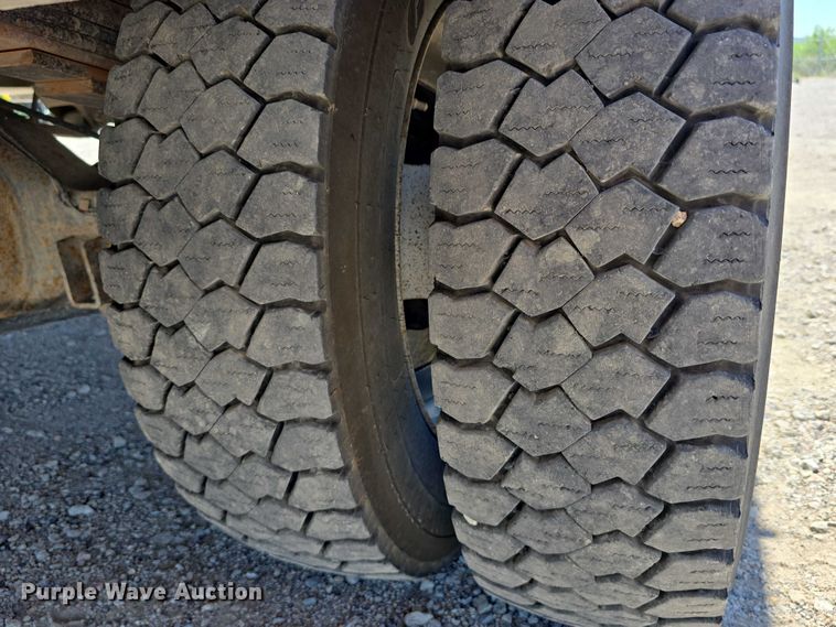 image for item DT6869 2015 Dodge  Ram 5500 utility / service truck