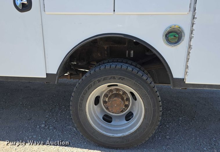 image for item DT6869 2015 Dodge  Ram 5500 utility / service truck