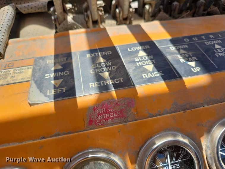 image for item DT6873 1999 Broderson RT-300-2B crane