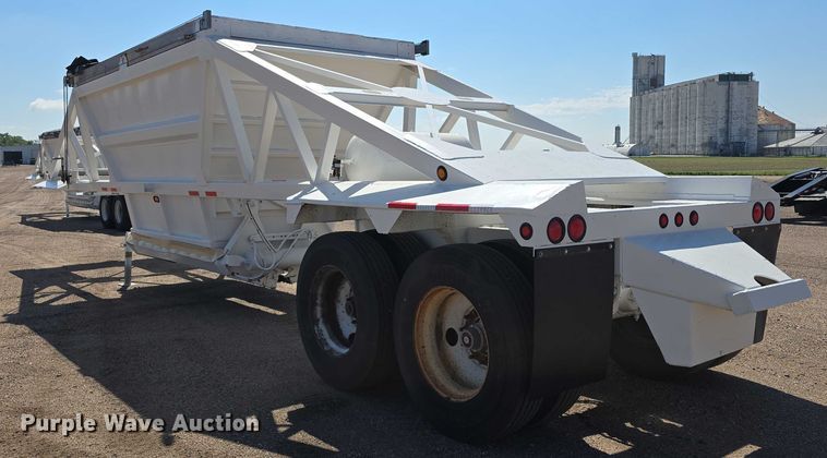 image for item DT6880 2012 Manac LBD40 bottom dump trailer