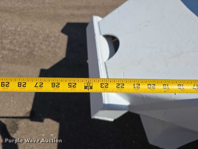 image for item DT6880 2012 Manac LBD40 bottom dump trailer