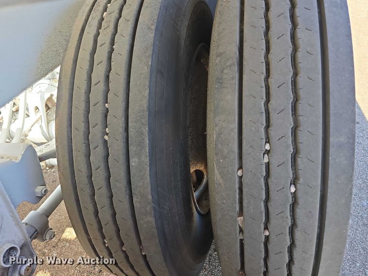 image for item DT6880 2012 Manac LBD40 bottom dump trailer