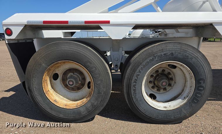 image for item DT6880 2012 Manac LBD40 bottom dump trailer